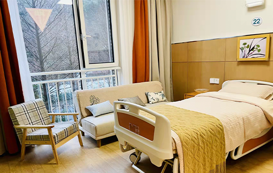 温馨舒适的家庭式病房